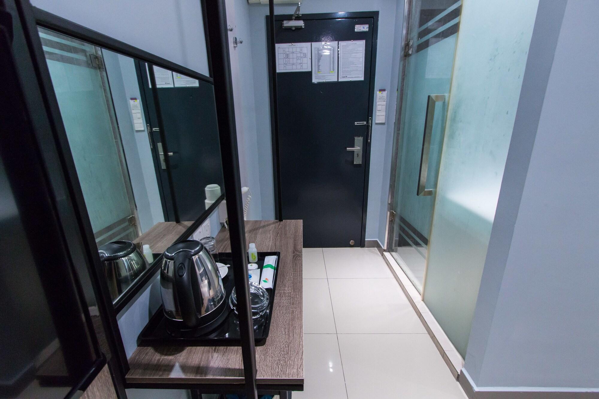 Hotel 99 Bandar Puteri Puchong Exterior photo